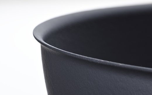 Unilloy Lightweight Cast Iron Wok – 29cm / 31cm