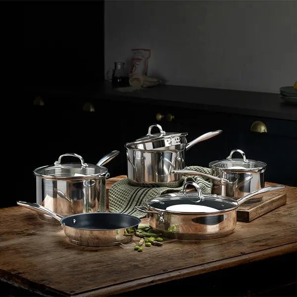 Stellar Profile 7000, 5 Piece Draining Saucepan Set