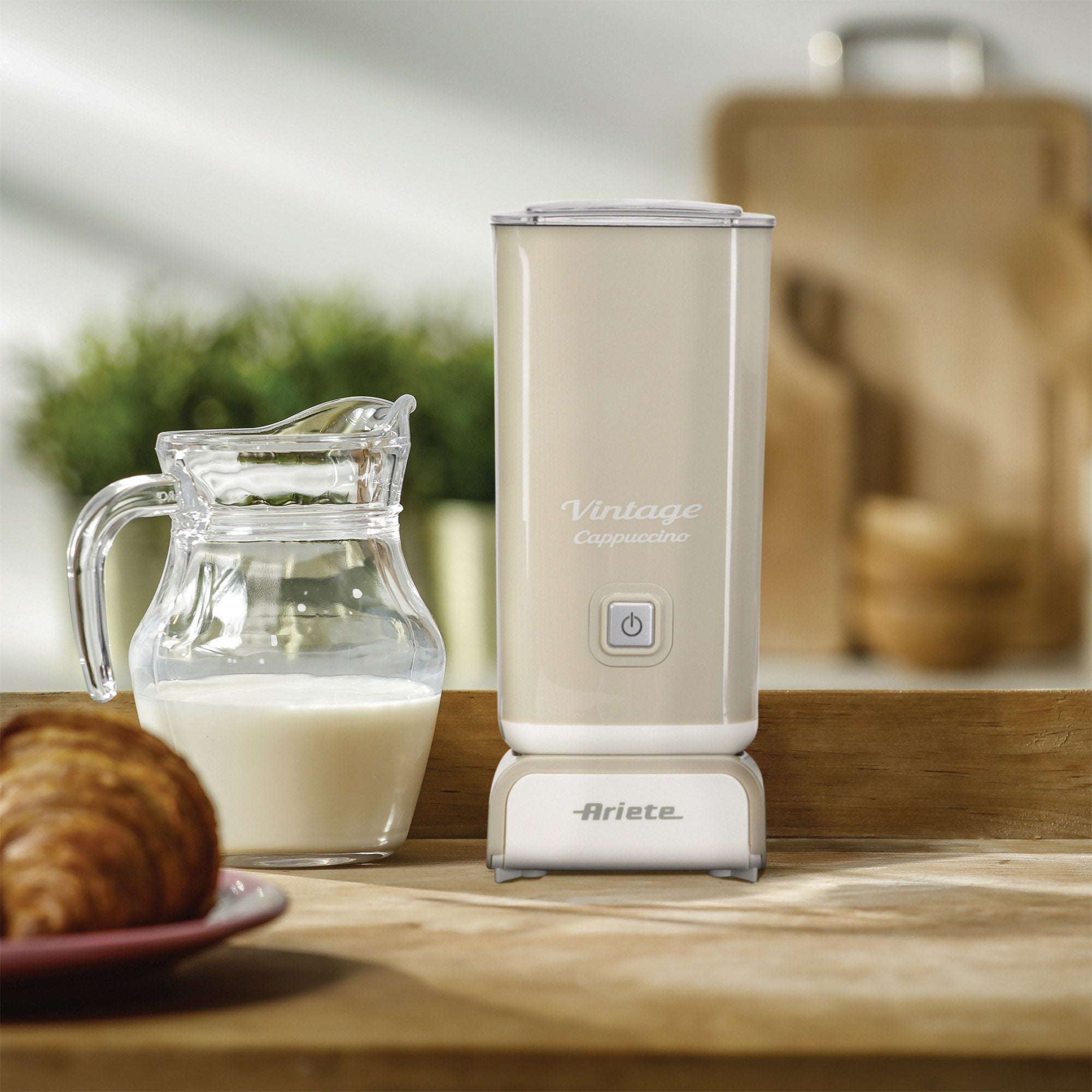 Ariete Vintage Milk Frother – Cream