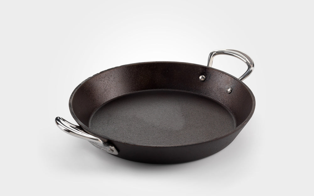 Samuel Groves Britannia Cast Iron Double Handled Skillet