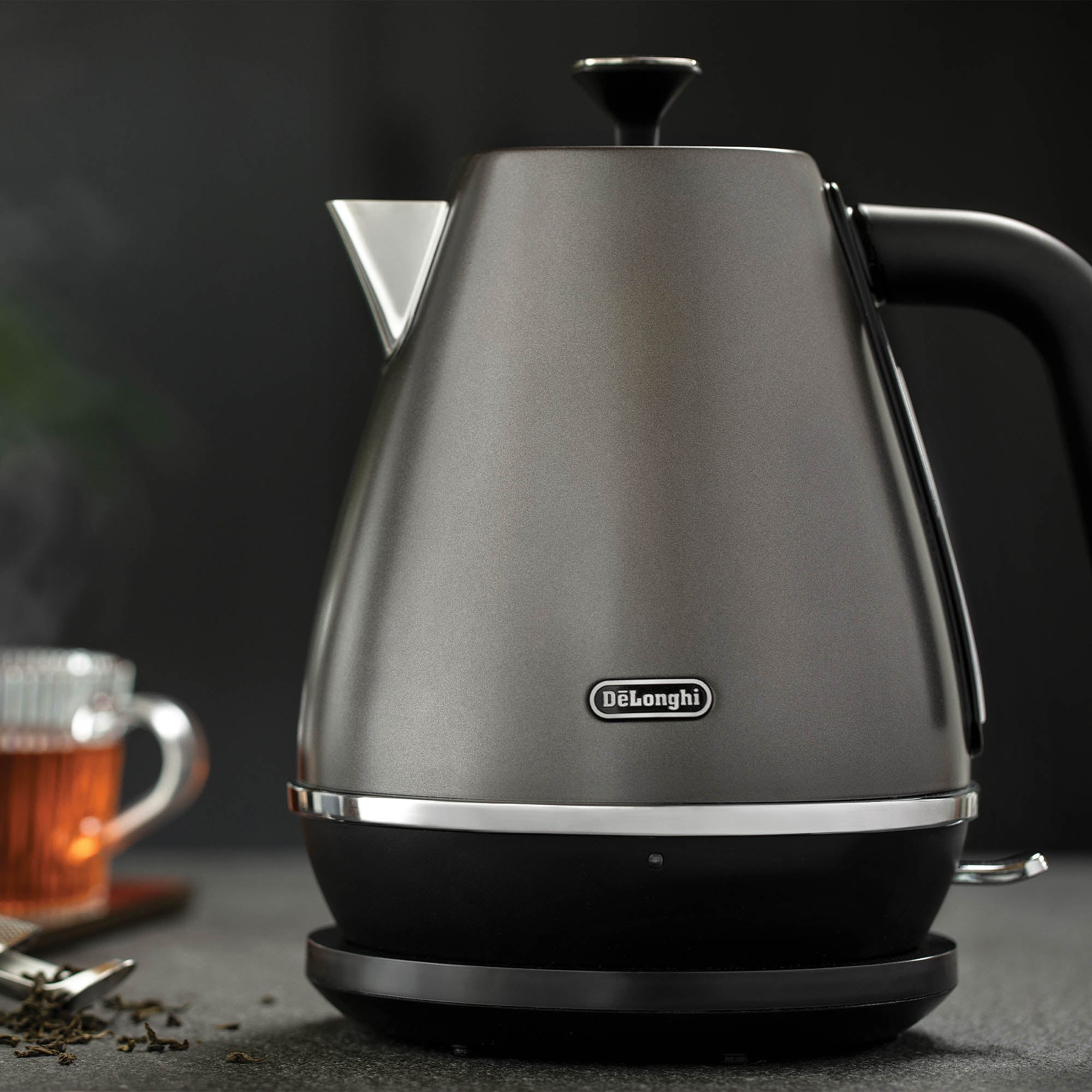 De’Longhi 1.7L Distinta X Kettle