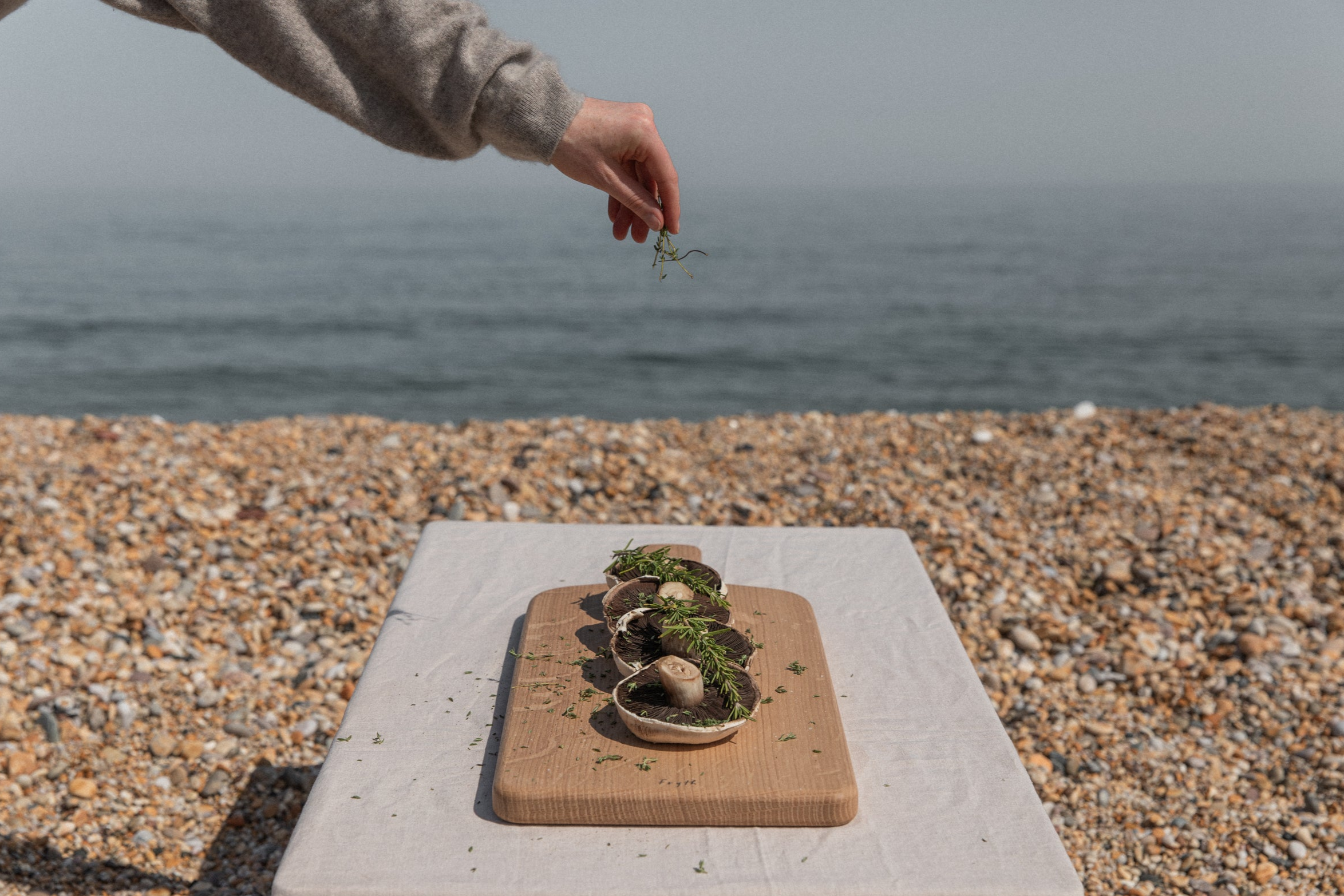 Long Traditional Wooden Chopping Board - Oak