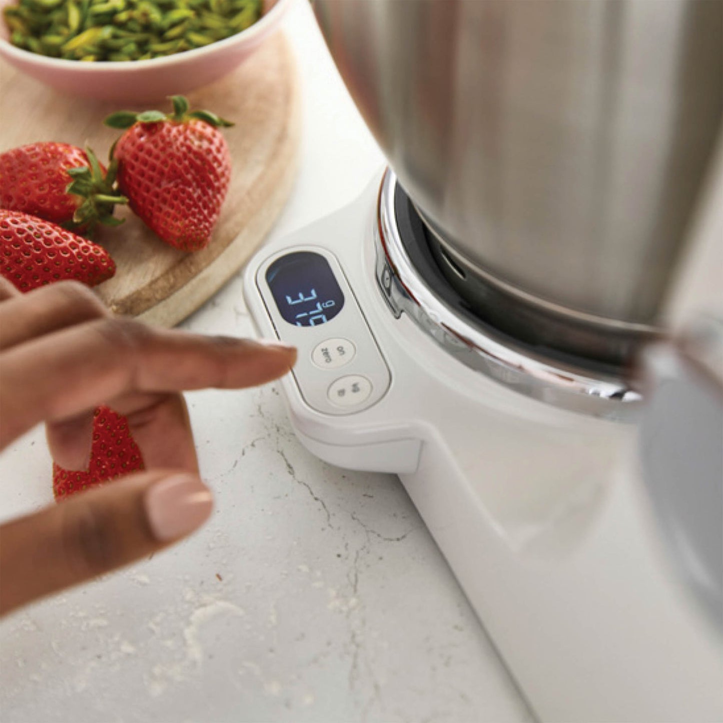 Kenwood 7L Chef Baker XL Stand Mixer – White