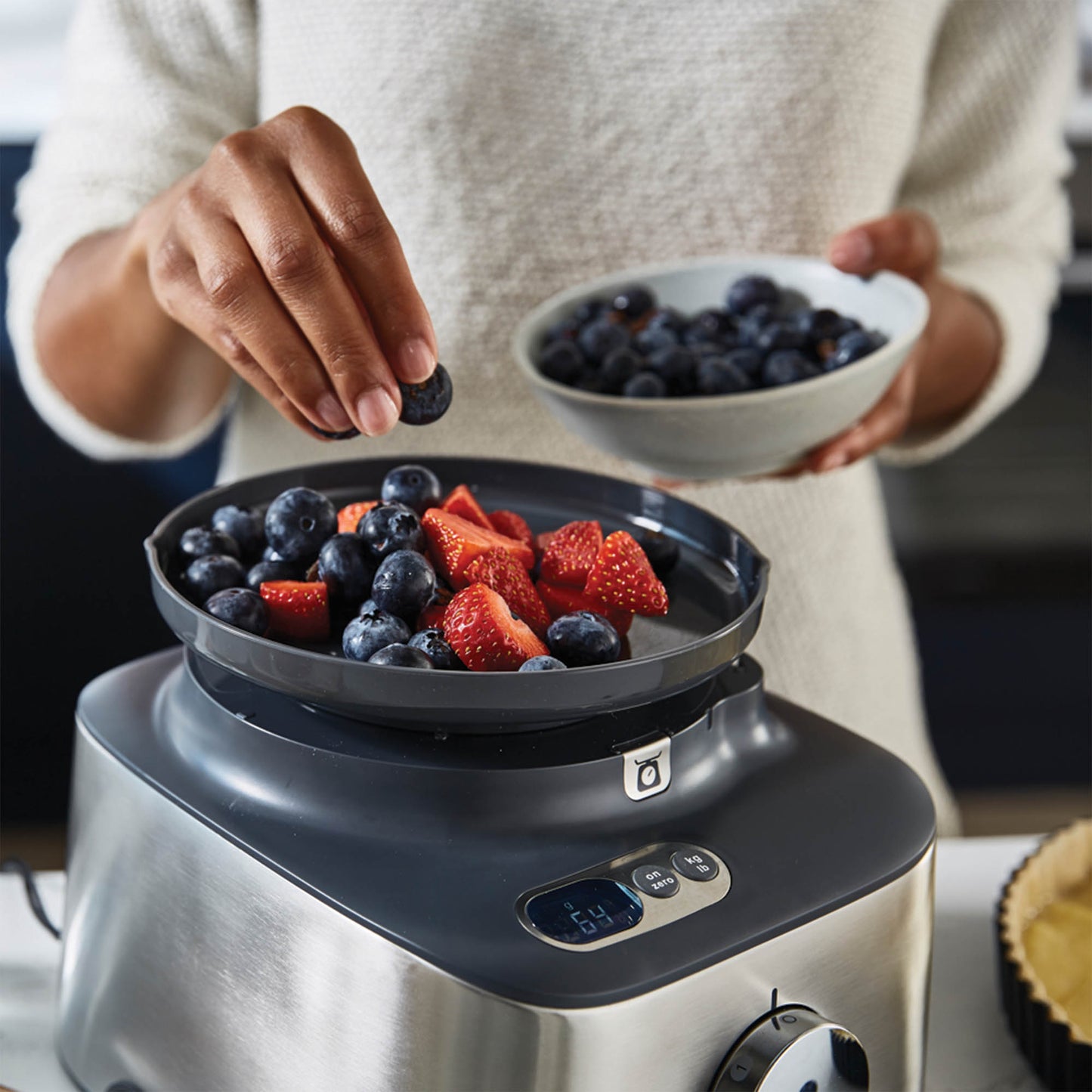 Kenwood MultiPro Compact+ 5-in-1 Food Processor with Weighing – Stainless Steel