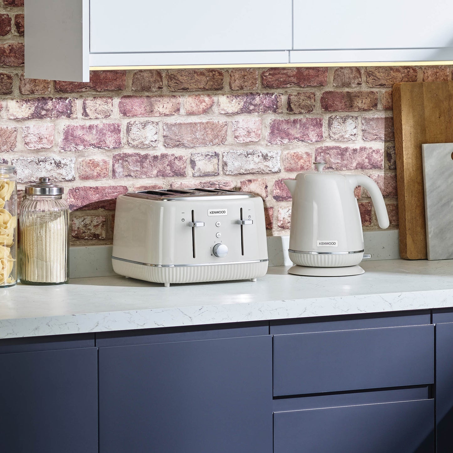 Kenwood Elegancy Kettle 1.7L – Clotted Cream