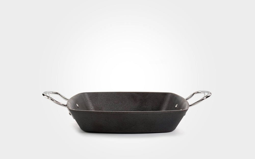Samuel Groves 26cm Britannia cast iron square griddle, with side handles