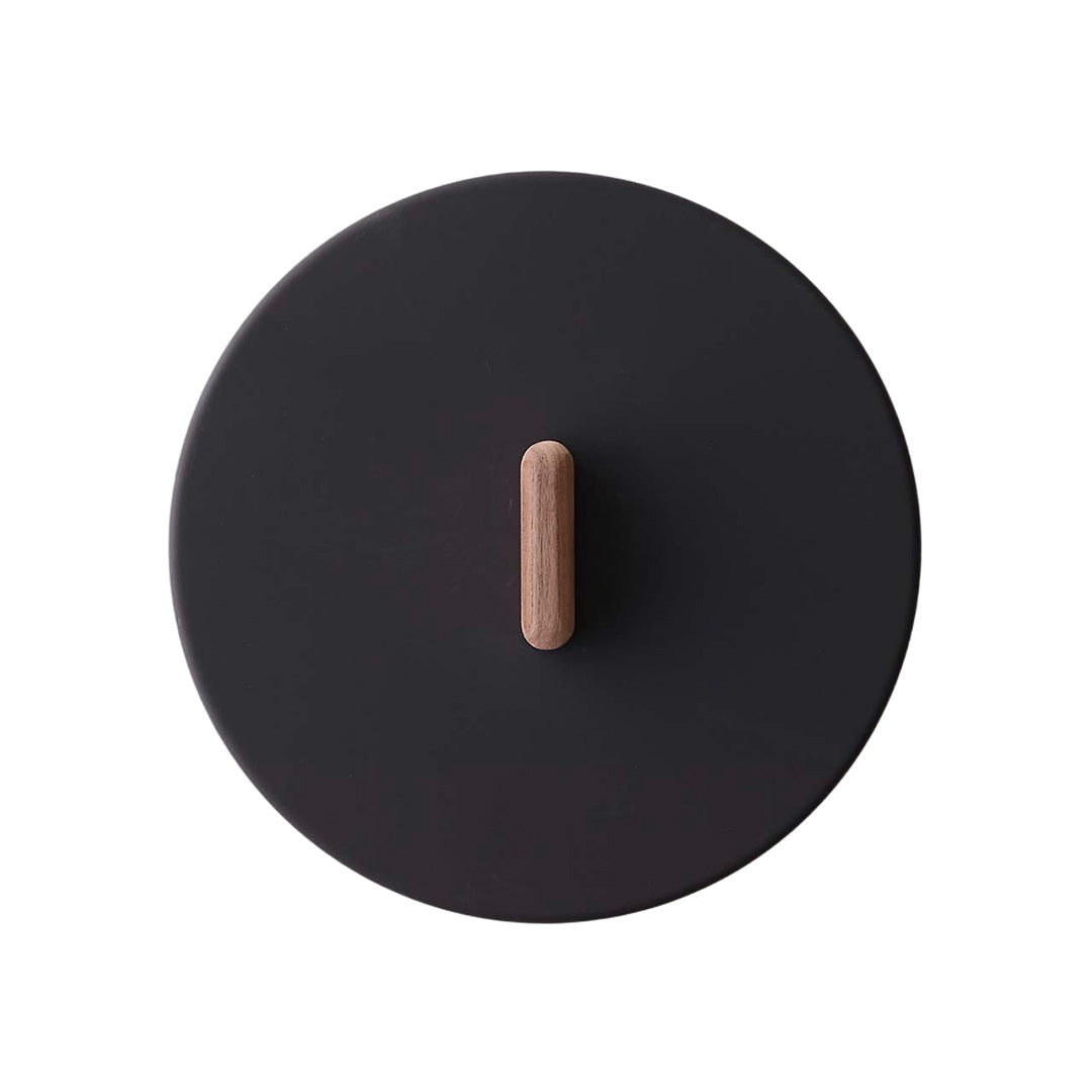 JIU Iron Lid with Walnut Wood Handle by FUJITA KINZOKU