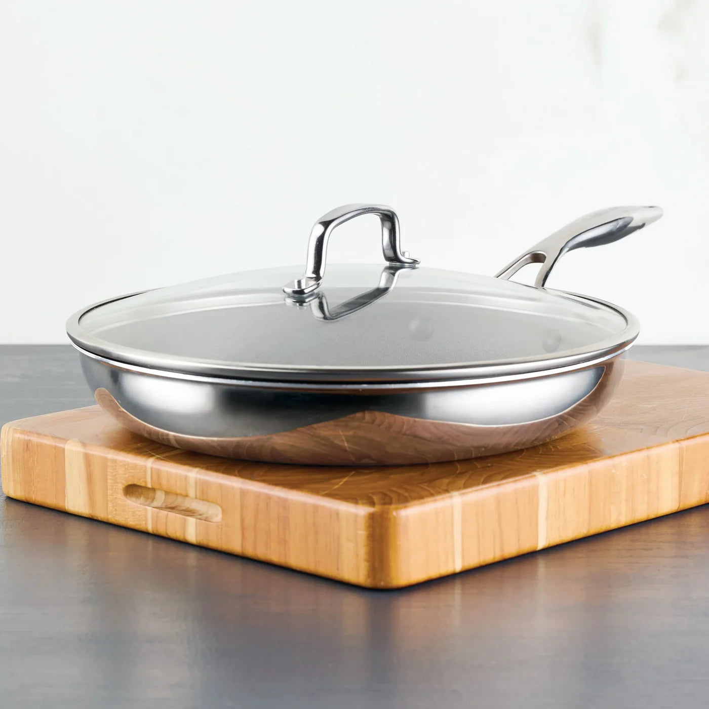 Circulon Clad Series Covered Skillet, 32cm